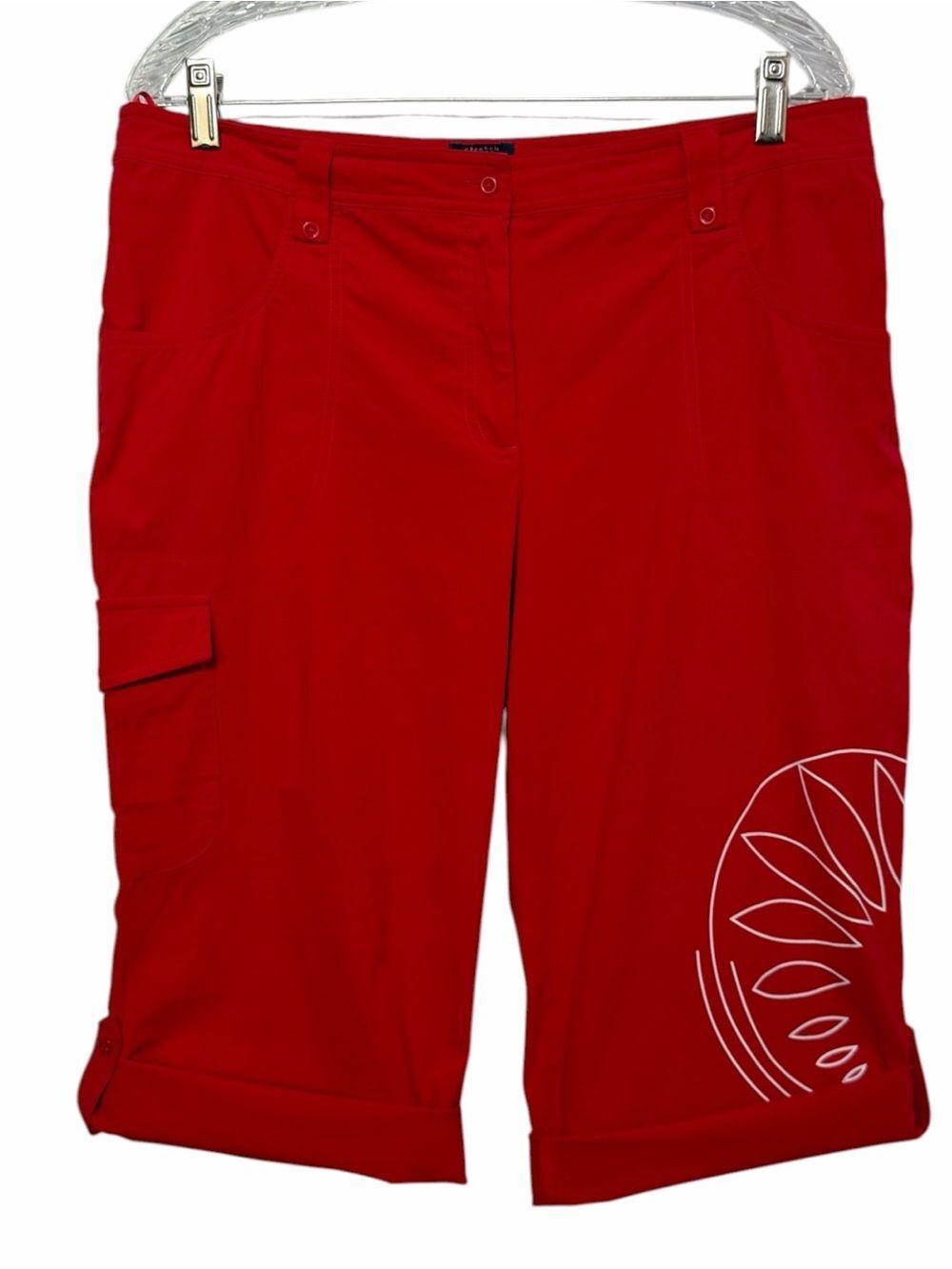Izod XFG Womens Red Roll Tab Cargo Stretch Capri Golf Pants Graphic Print Sz 14